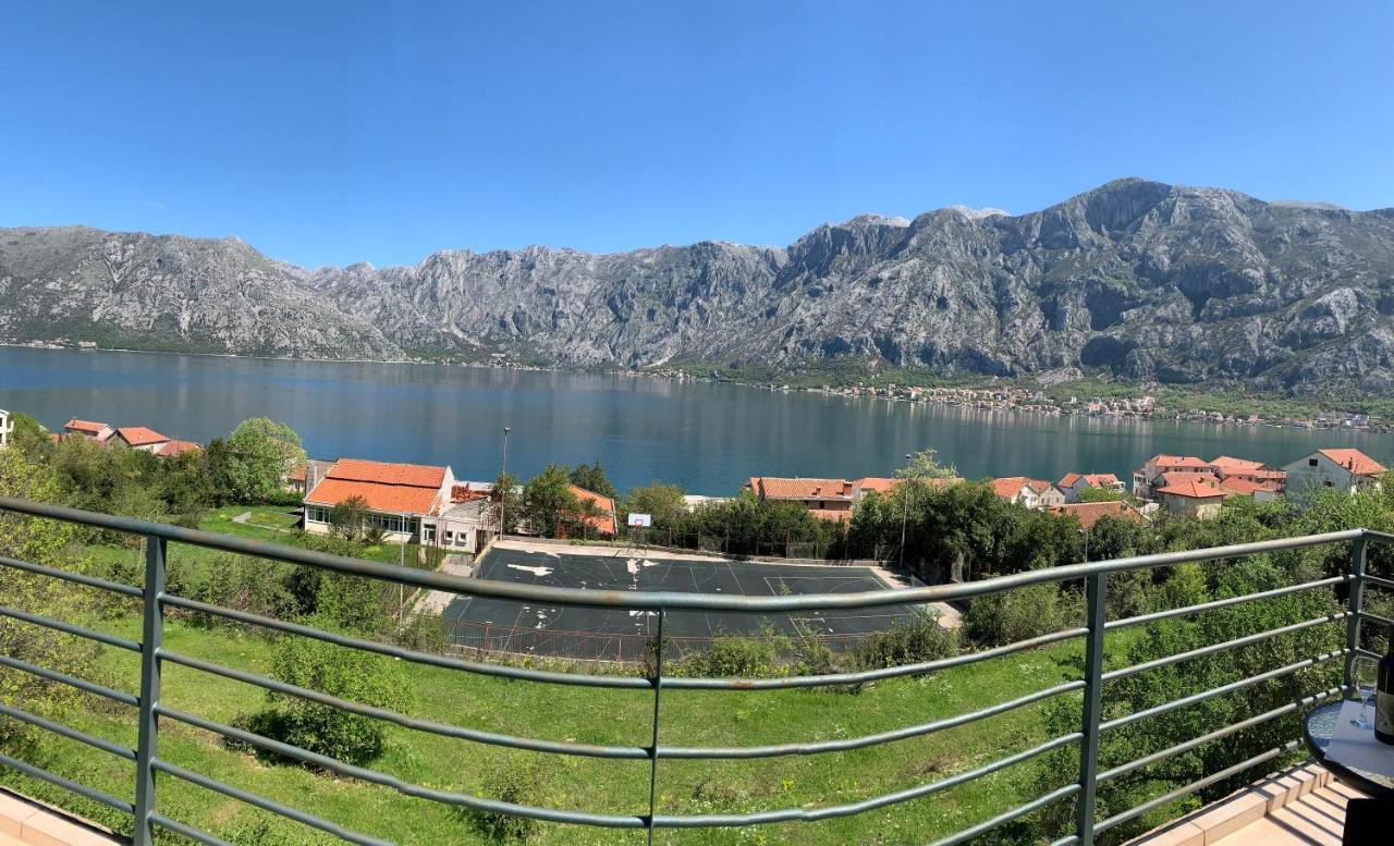 Apartman Barbara Cattaro Esterno foto
