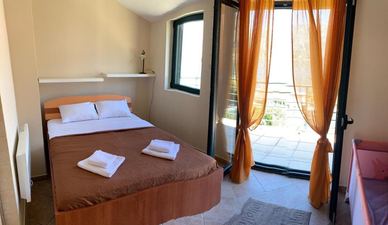 Apartman Barbara Cattaro Esterno foto
