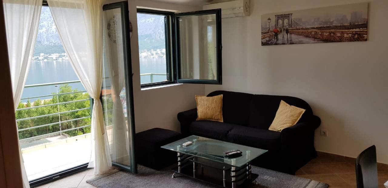 Apartman Barbara Cattaro Esterno foto